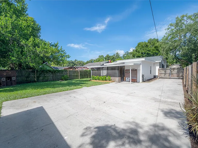 4107 N Seminole Ave — Photo 49