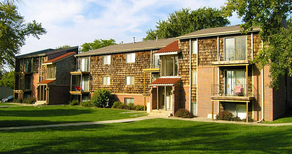 Building Photo 5