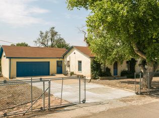 836 Garden Rd SW, Albuquerque, NM 87105