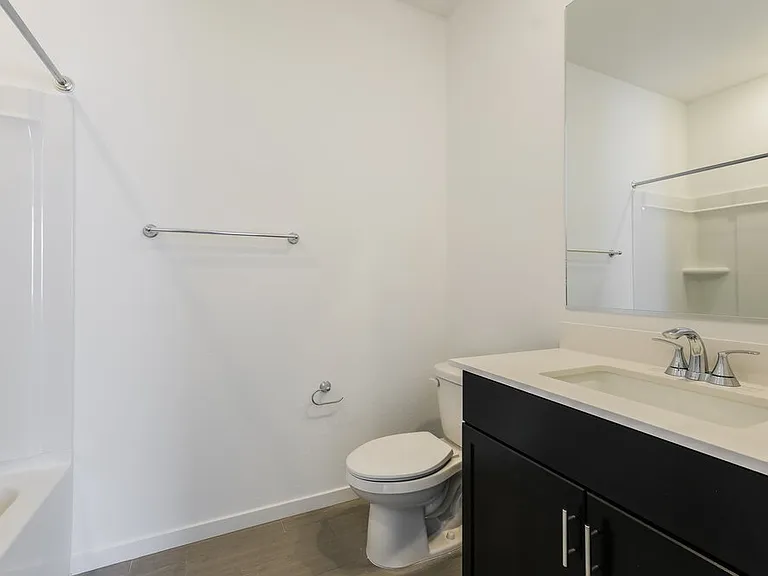 24453 W Grove St — Photo 14
