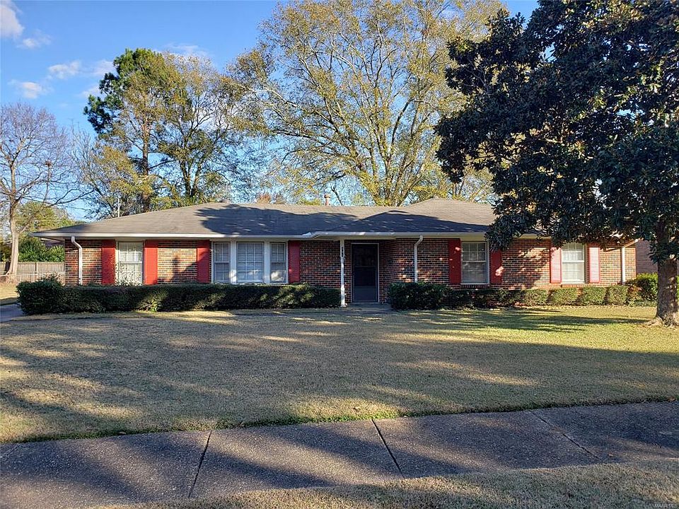 1st image of 541 E Moye Dr