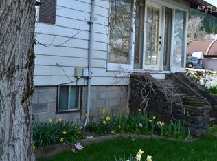 5601 Dunsmuir Ave, Dunsmuir, CA 96025