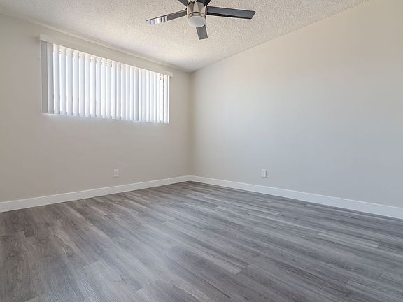 4th image of 924 4th St #1010