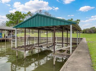 A2000 Azure Ln, Streetman, TX 75859