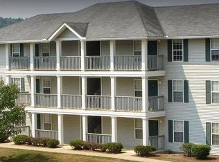 15 S Shafer St APT 1910, Athens, OH 45701