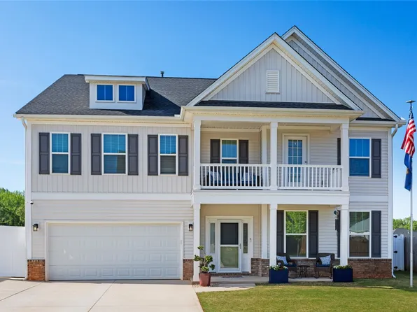 325 Valley Oak Dr, Belton, SC 29627