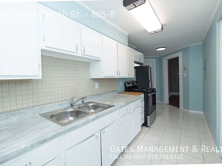 805 S Broad St #B — Photo 17