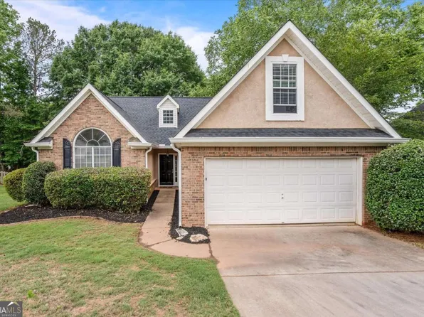 137 Pecan Cres, Newnan, GA 30265