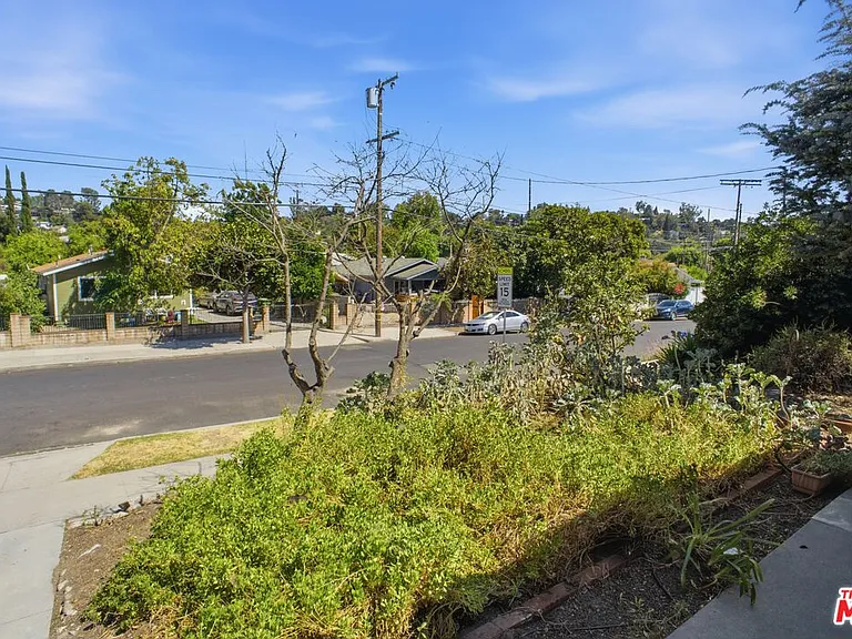 4867 Wiota St — Photo 18