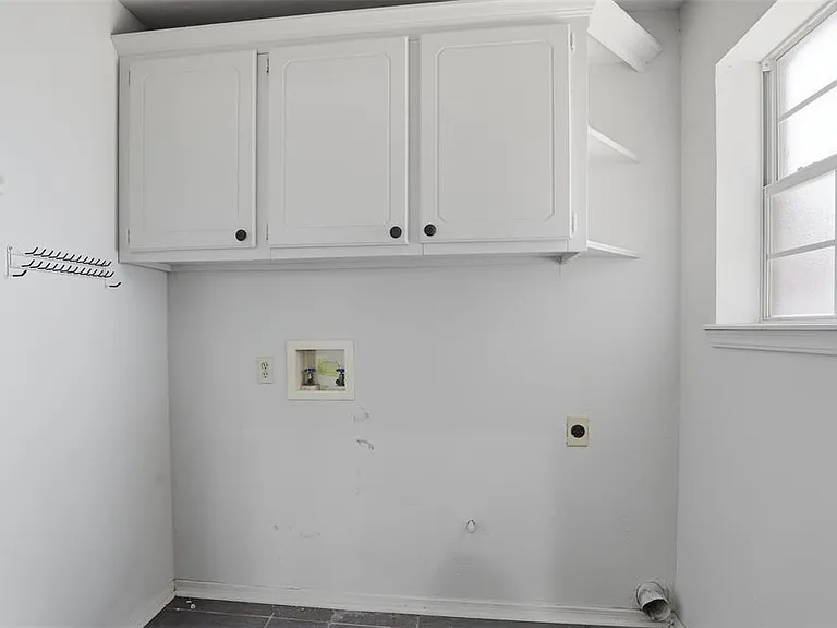 908 Willis Way — Photo 20