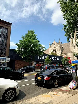 Rented by Charles Rutenberg Realty, Inc. | media 35