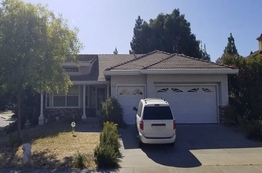 4417 Mare Ct photo 1