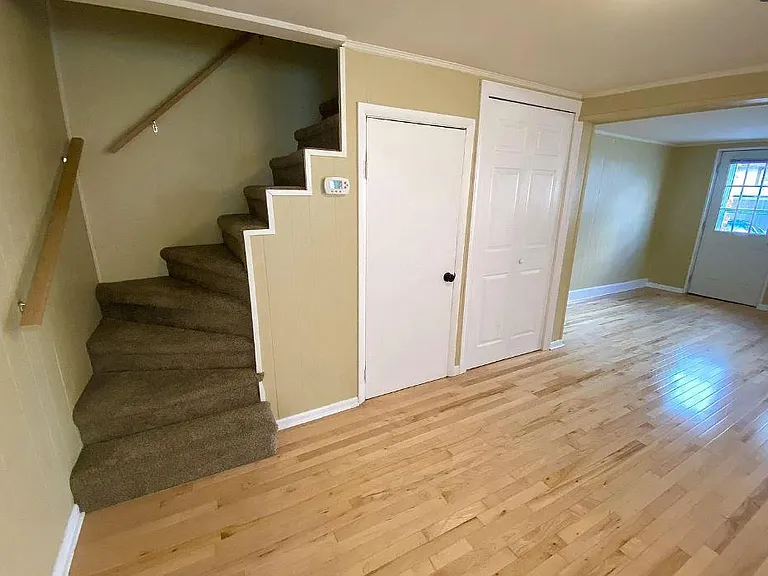 19 Walnut St — Photo 6