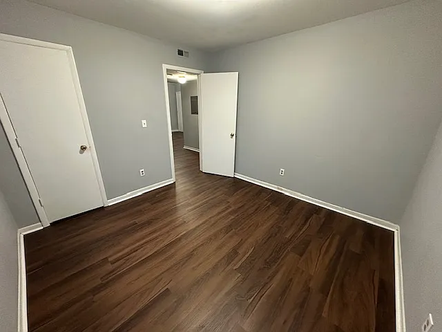 2 bed, 800 sqft, $825 — Photo 3
