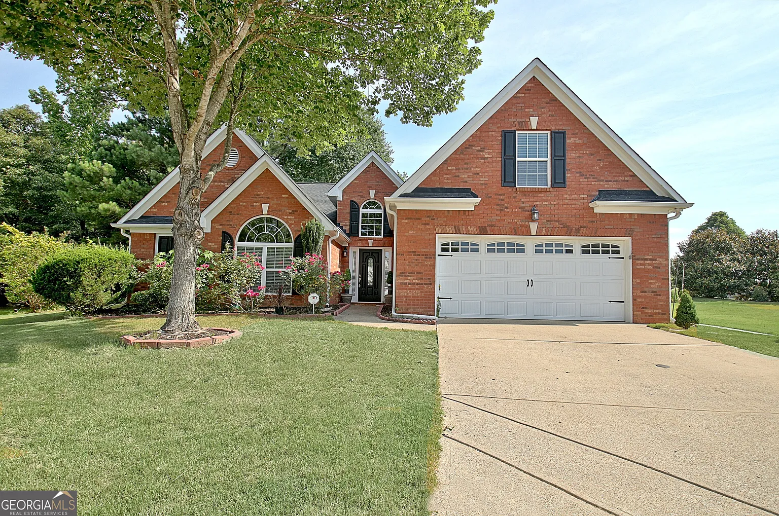 3044 Nicholas Dr photo 1