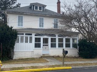 116 W State St, Avondale, PA 19311