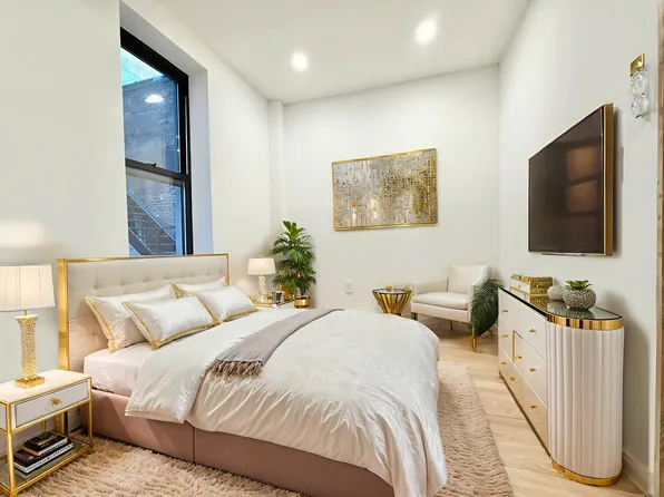 223 East 21st Street image 1 of 4