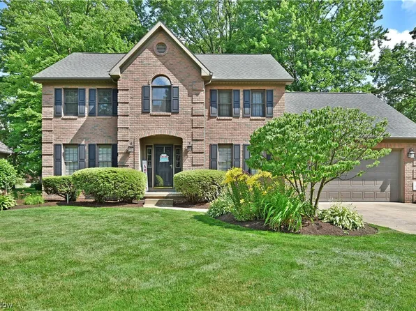 146 Diamond Way, Cortland, OH 44410