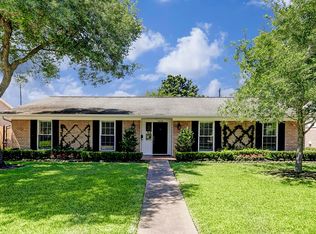 5830 Cheena Dr, Houston, TX 77096