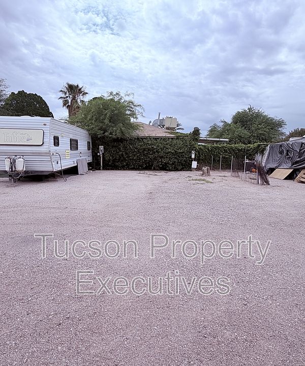 2nd image of 3314 E Benson Hwy #28