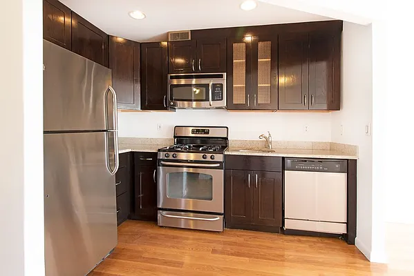 Rented by NY Space Finders Inc. | media 3