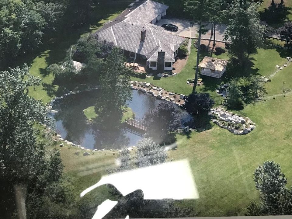 1st image of 17315 NE 125th St