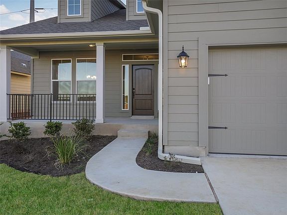 4th image of 133 Wild Sage Ln