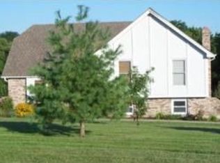 15209 Northern Hills Dr, Holt, MO 64048