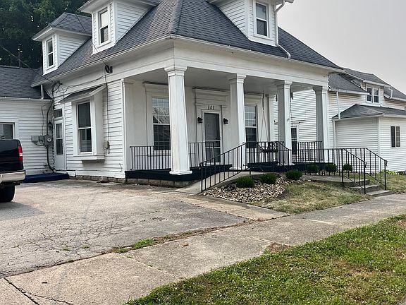 2nd image of 141 S Main St