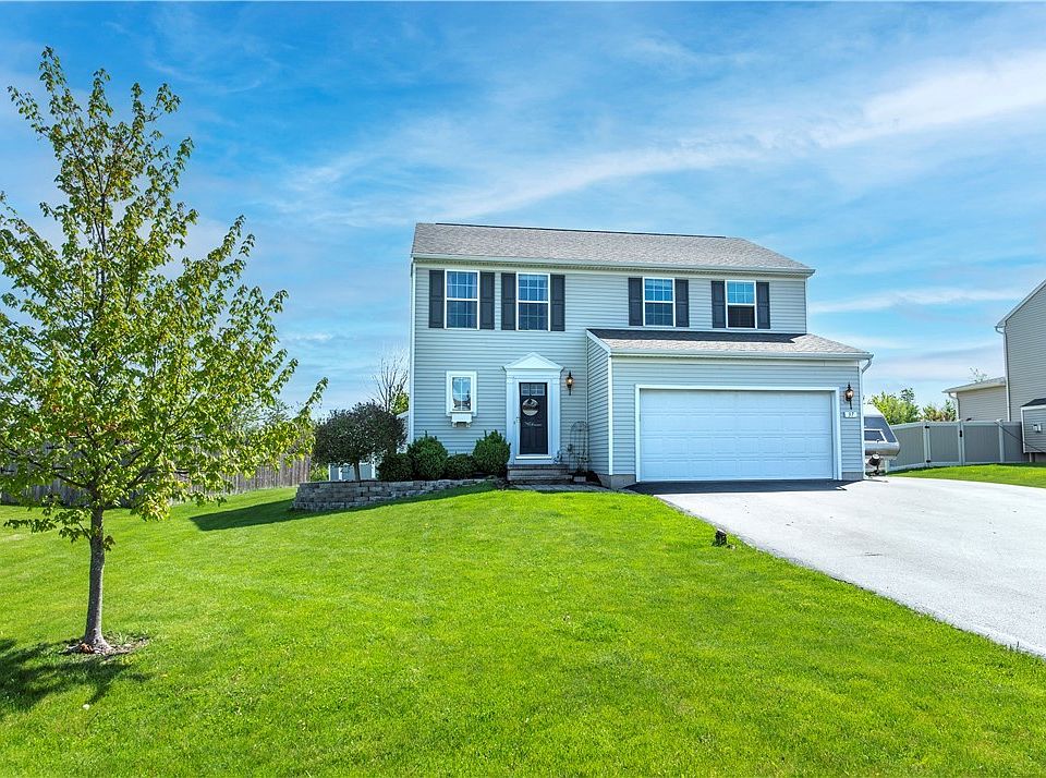1st image of 37 Waterfront Dr
