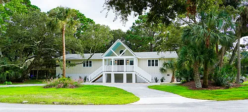 137 Sparrow Dr Photo 1