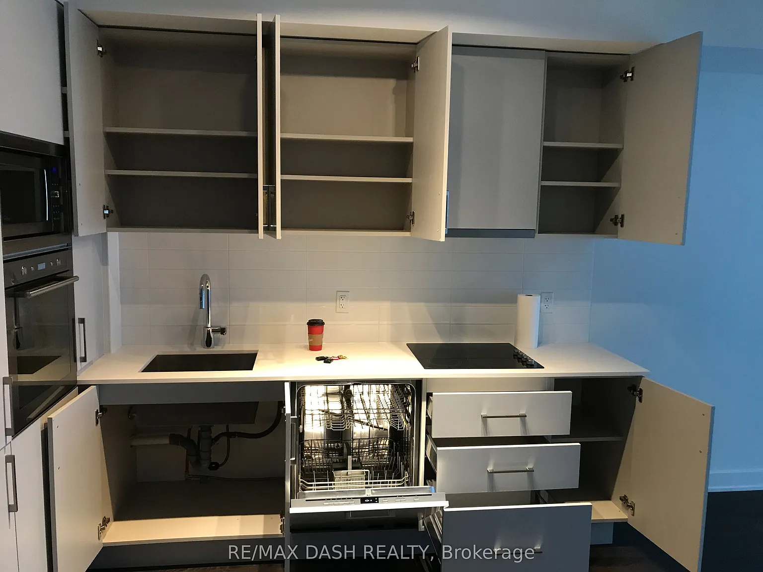 2 bed, $2,750 — Photo 4