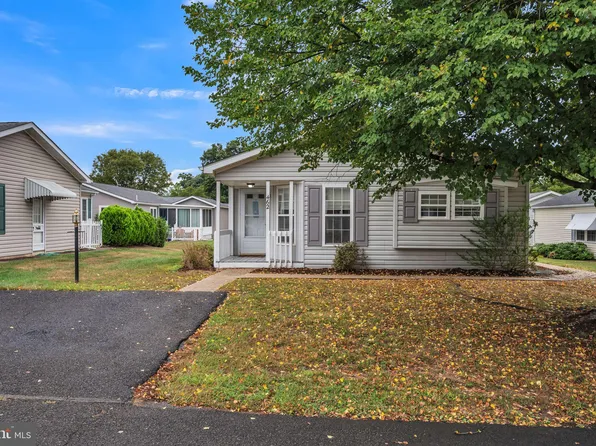 462 Hummingbird Ct N #N, New Hope, PA 18938