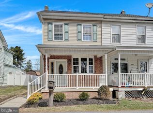 211 Railroad St, Delano, PA 18220