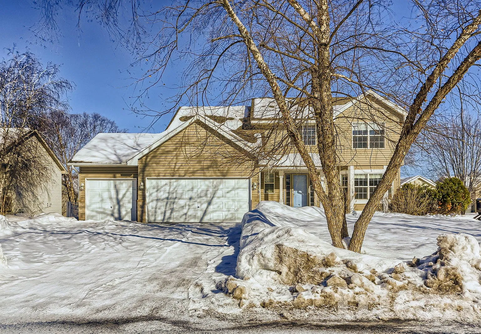 10915 Fox Hollow Ln N Champlin MN — Photo 1