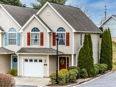 2462 Twin Gables Ct, Harrisonburg, VA, 22801
