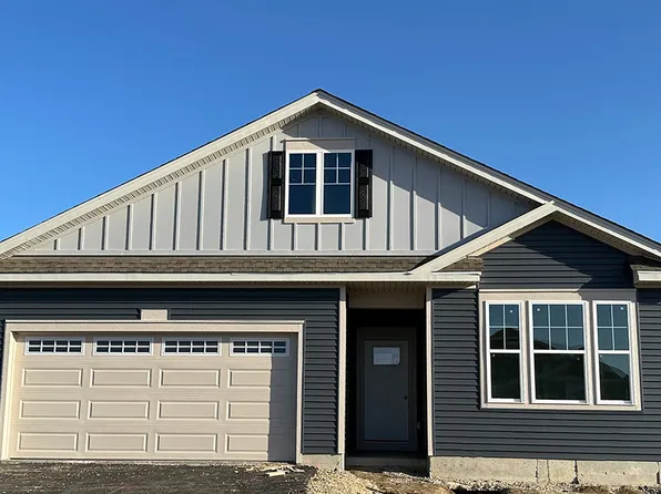 887 Plateau Dr, Hampshire, IL 60140