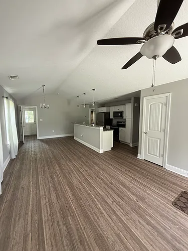 5572 Fern Ridge Rd Photo 1