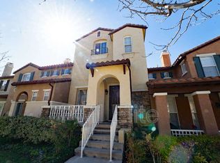 28254 Canterbury Ct, Valencia, CA 91354