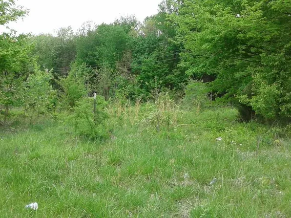 2480 Lake Rd, Radcliff, KY 40160