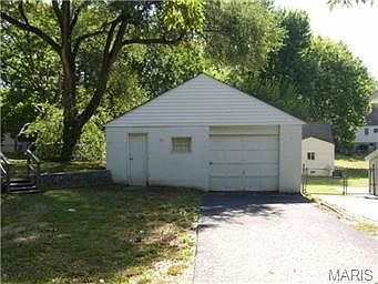 4th image of 4018 Jane Ave