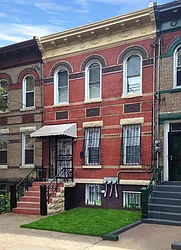 Sold by Green Light Real Estate Group Corp