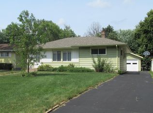 1657 Upper Afton Rd, Saint Paul, MN 55106