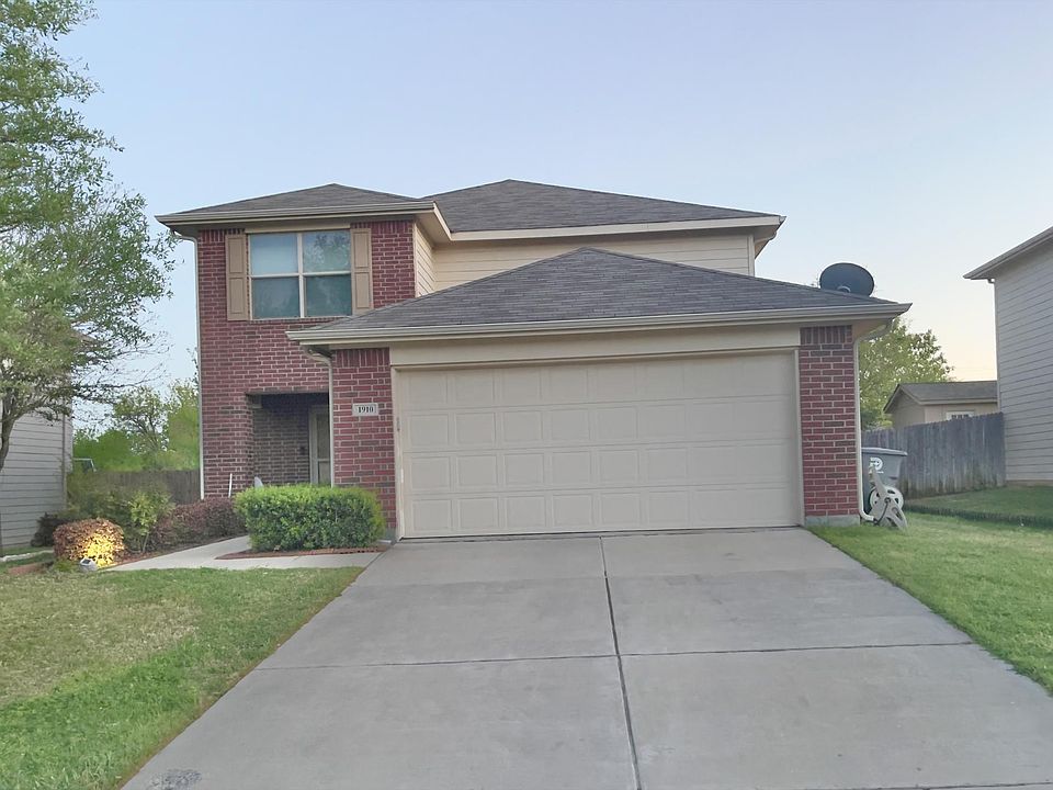 1st image of 1910 Beach Dr