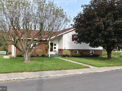 411 N 3rd St, Mc Connellsburg, PA, 17233