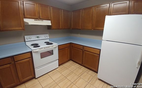 4th image of 13222 Larkway St