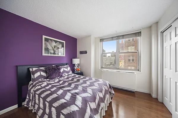 Sold by Compass | media 6