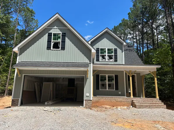 105 Crazy Horse Dr, Louisburg, NC 27549