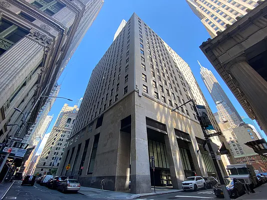 Rented by Compass | media 41