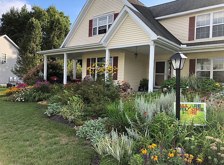 2nd image of 34 Cherry Tree Ln